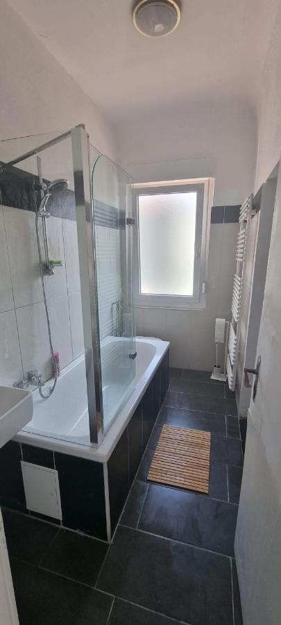 B&R Apartment In Aufsessplatz Nuremberg Bagian luar foto